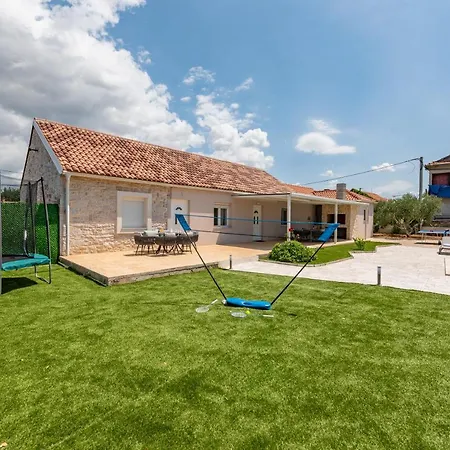 Villa New Life Zadar Sukosan Exterior photo
